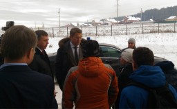 С визитом в Белорецк: Радий Хабиров посетил роддом, выслушал жалобы сирот, ответил на вопросы СМИ